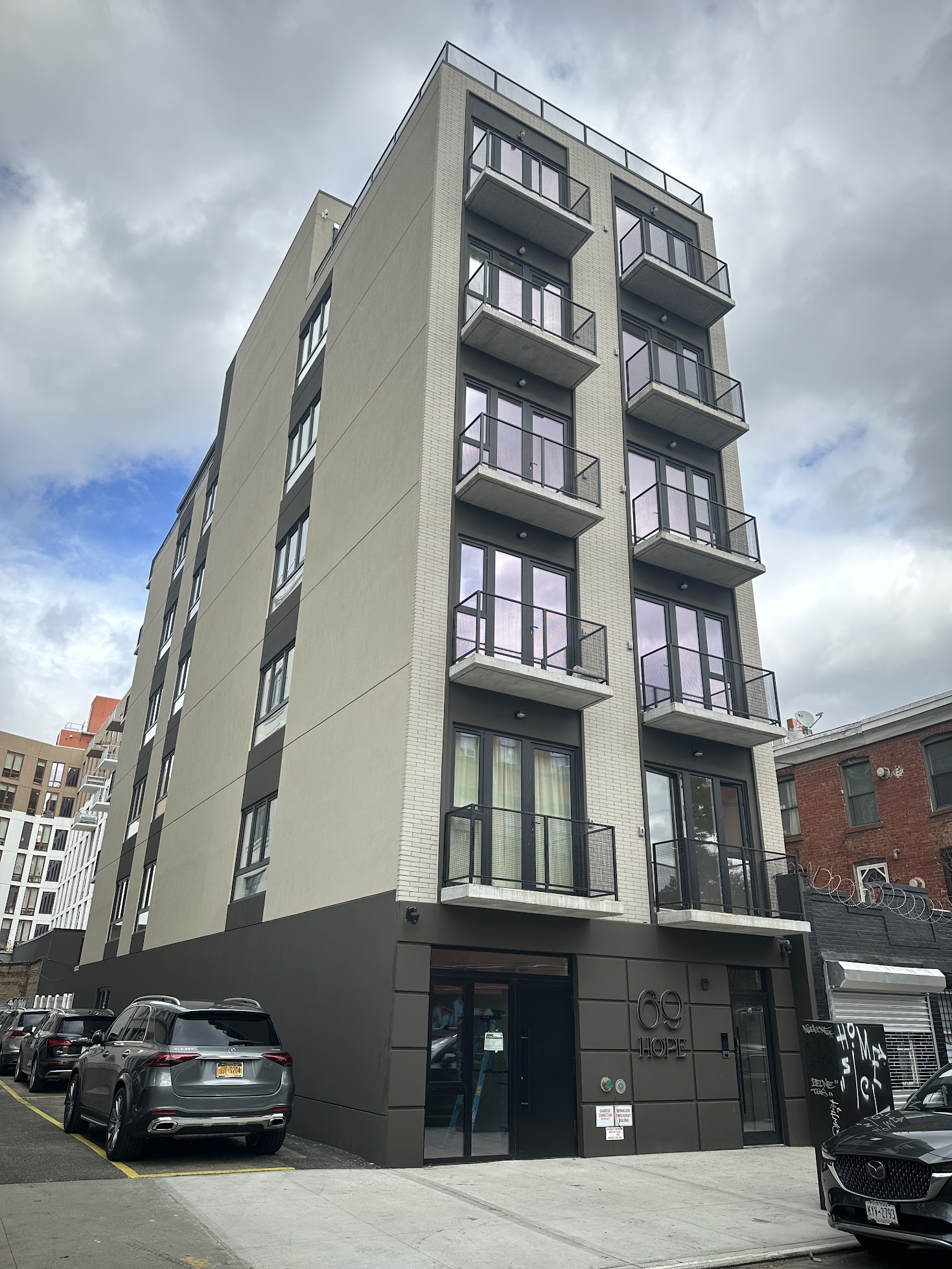 69 Hope — view 2